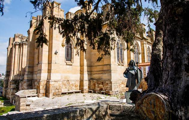 Imagen Estatua Santa Teresa de Jesús