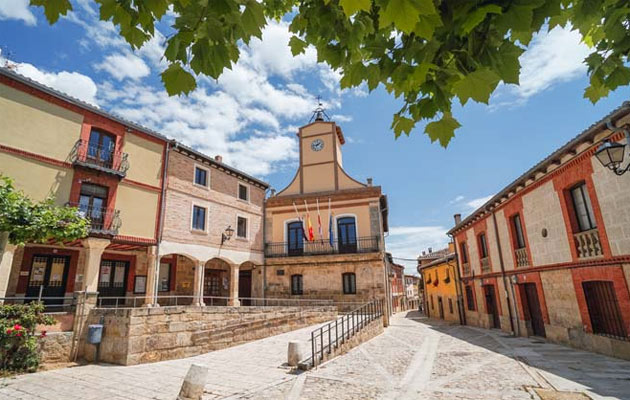 Imagen Plaza Mayor y Ayuntamiento