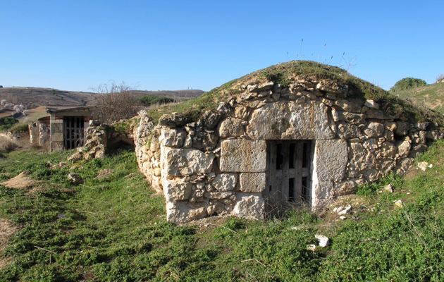 Bodegas tradicionales en Fuentecén